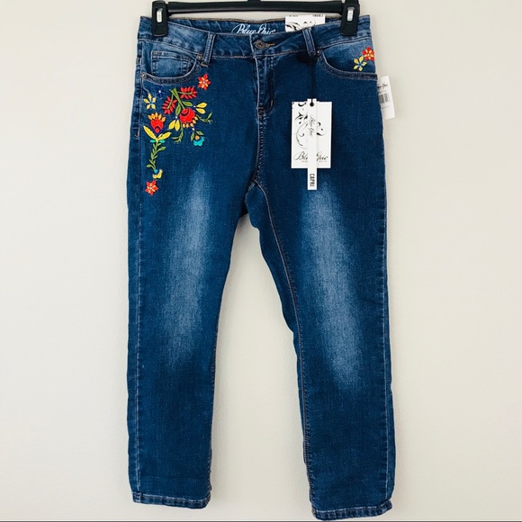 Blue Epic Jeans Nwt Distressed Flowers Capri Blue Jeans Size 8